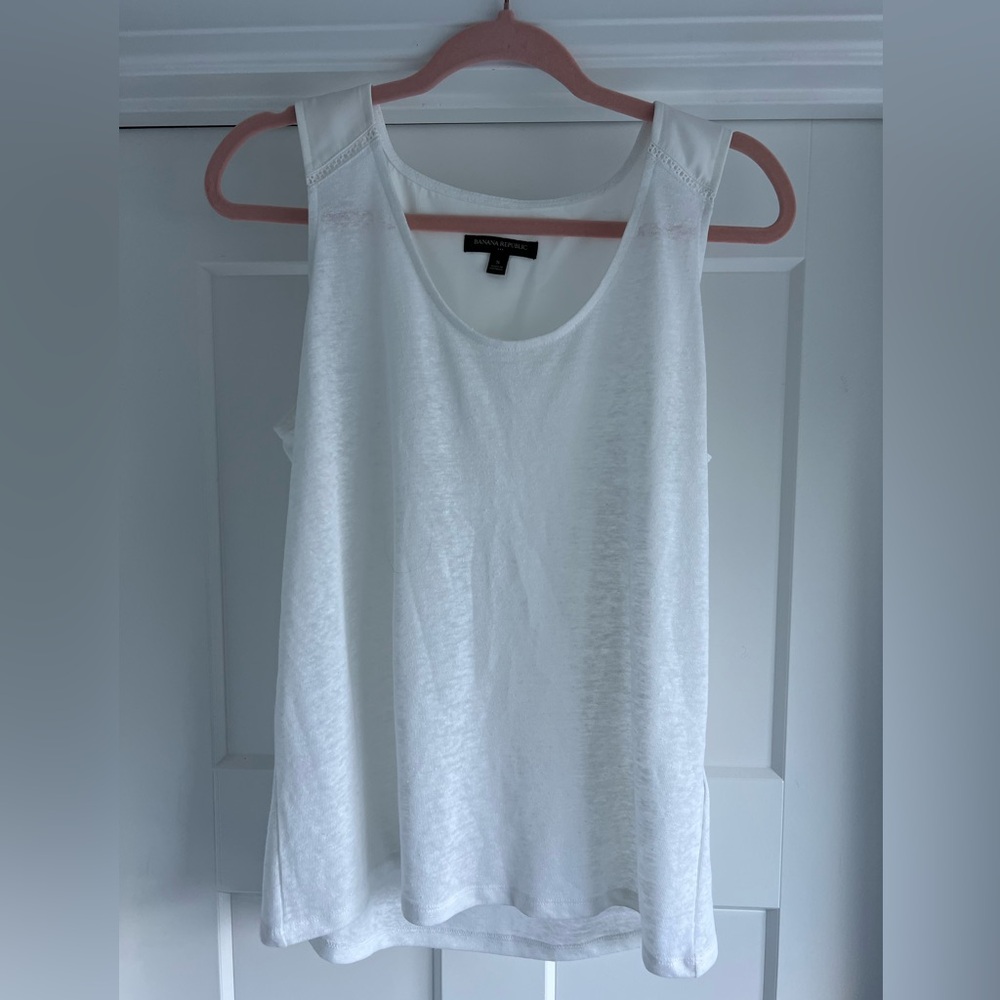Women’s Banana Republic dress tank top